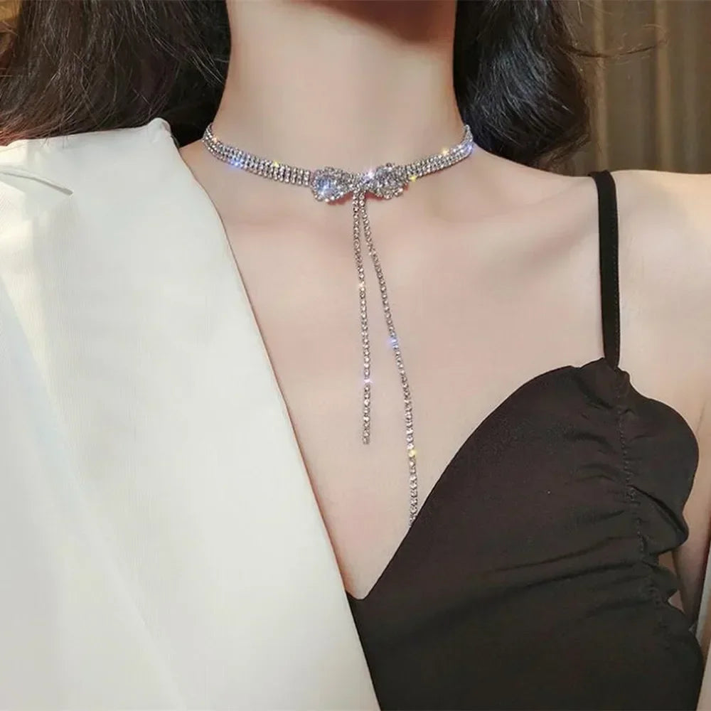 Gümüş Renk Kalp Kolye | Kadın Zarif Kalpli Kolye | Günlük ve Parti Kombinleri İçin Şık Takı | Love Heart Charm Necklace