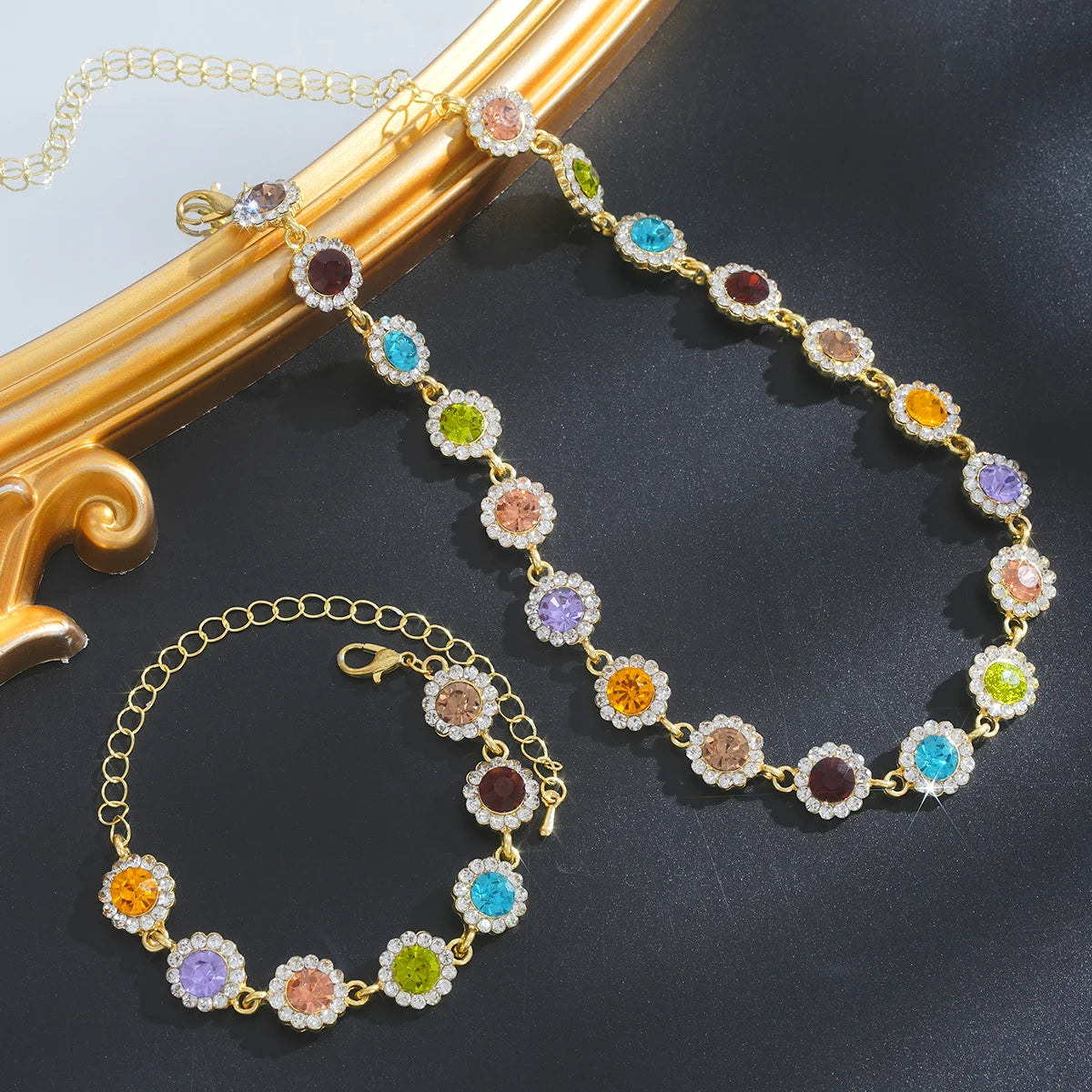 Kore Tarzı Renkli Kristal Choker Kolye & Bileklik Seti | Parlak Taşlı Kadın Moda Takı | Günlük ve Parti Şıklığı İçin